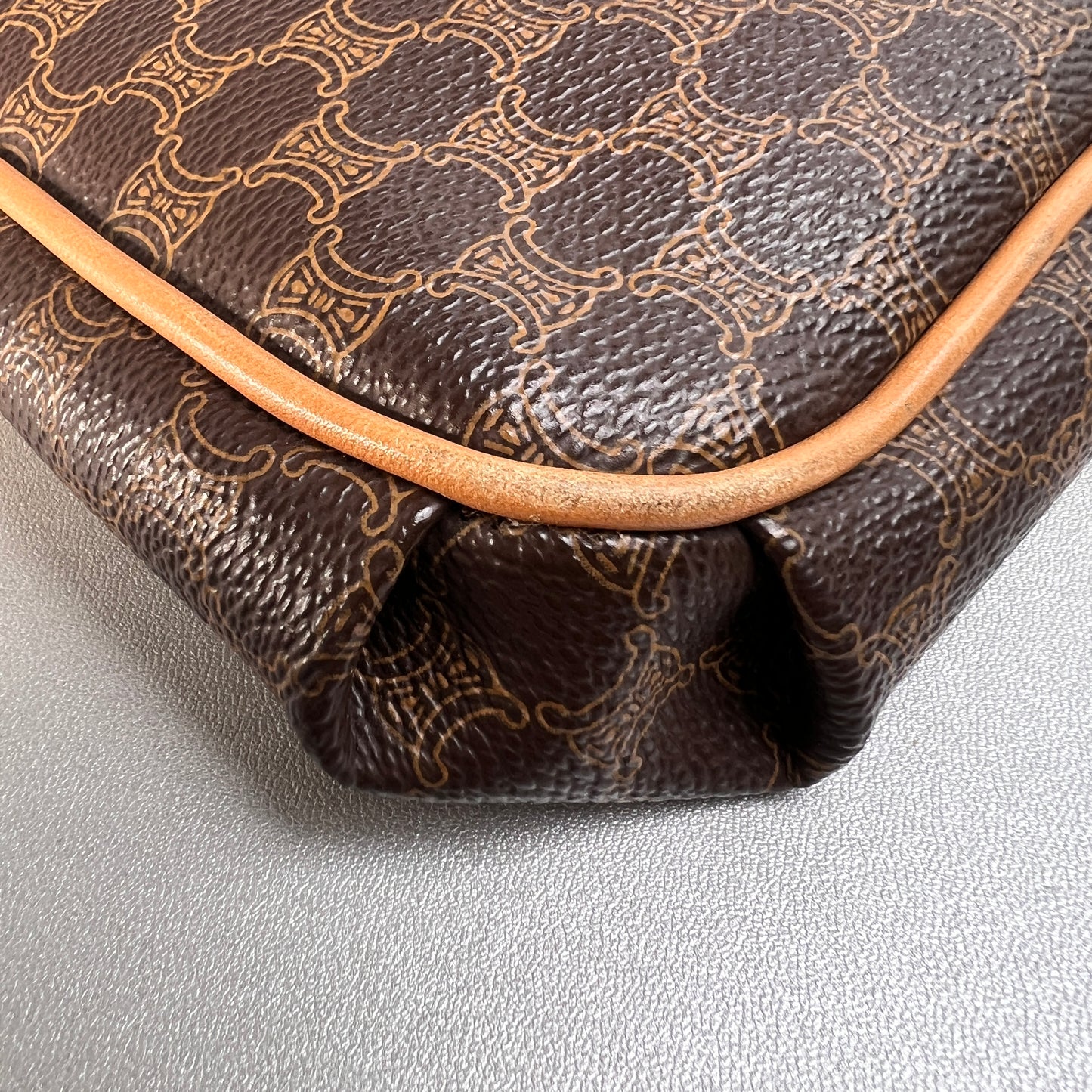 Celine Brown Shoulder Bags A-15546