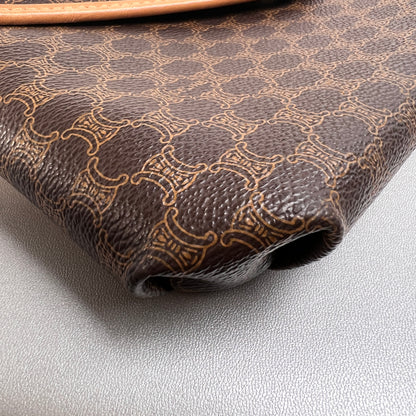 Celine Brown Shoulder Bags A-15546