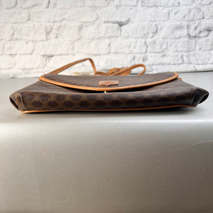 Celine Brown Shoulder Bags A-15546