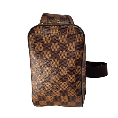 Louis Vuitton Black Shoulder Bags A-15548