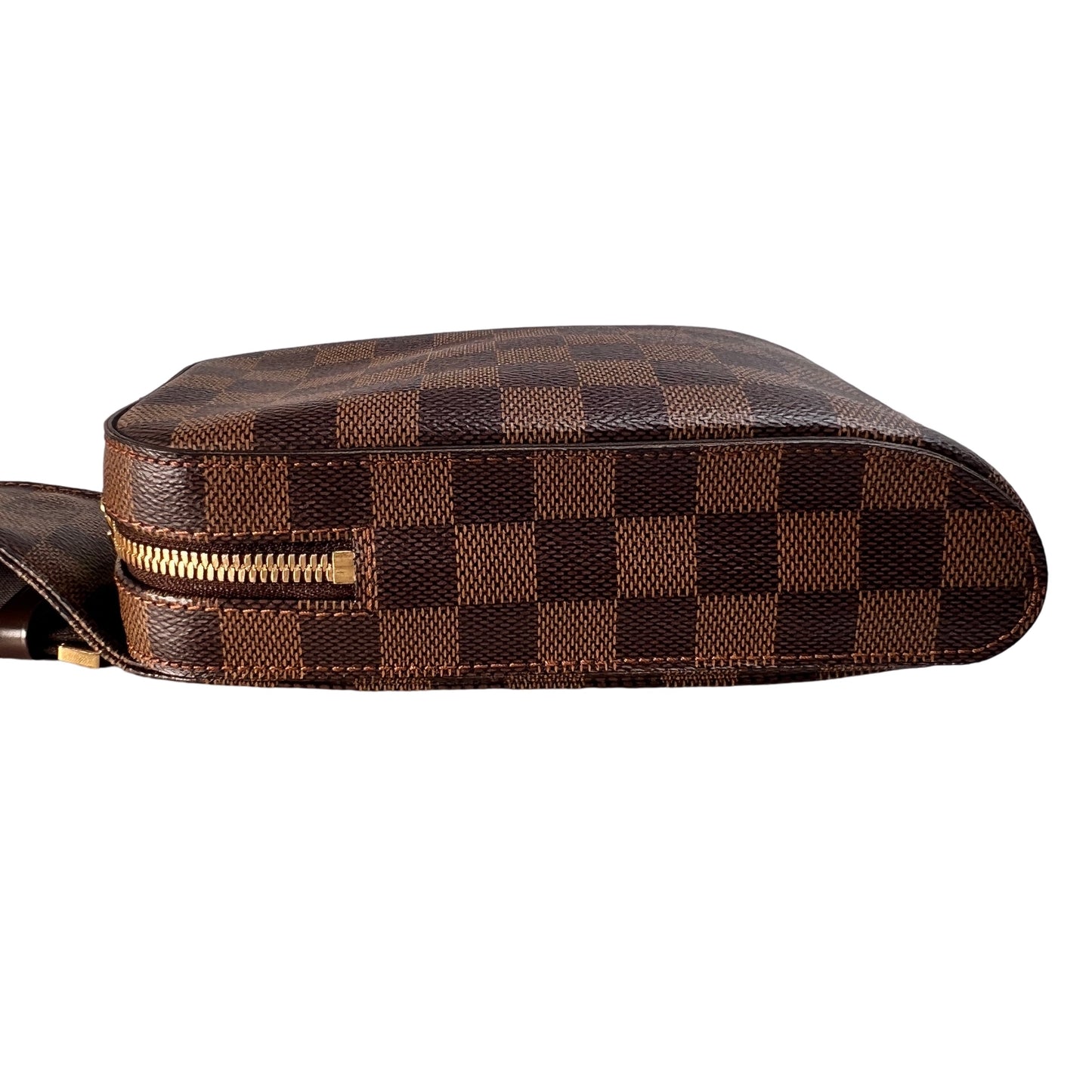 Louis Vuitton Black Shoulder Bags A-15548