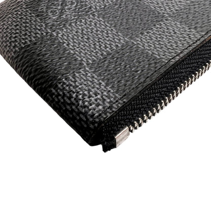 Louis Vuitton Gray Pouches A-15557
