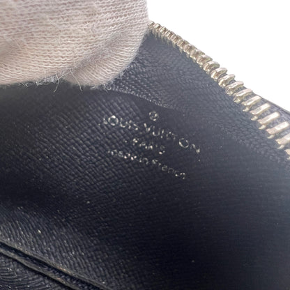 Louis Vuitton Gray Pouches A-15557