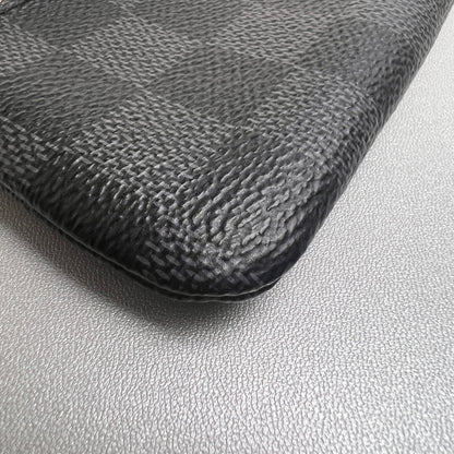 Louis Vuitton Gray Pouches A-15557