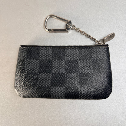 Louis Vuitton Gray Pouches A-15557