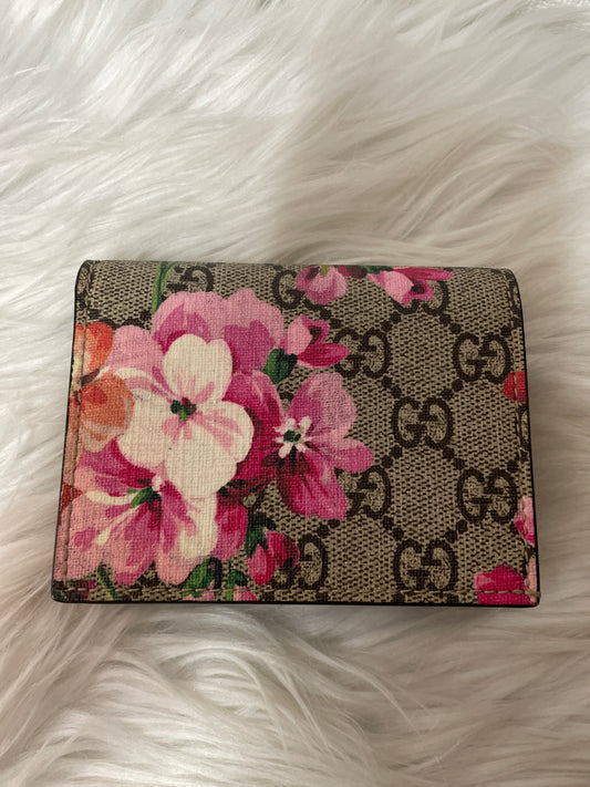 Gucci Gold Wallets A-15559