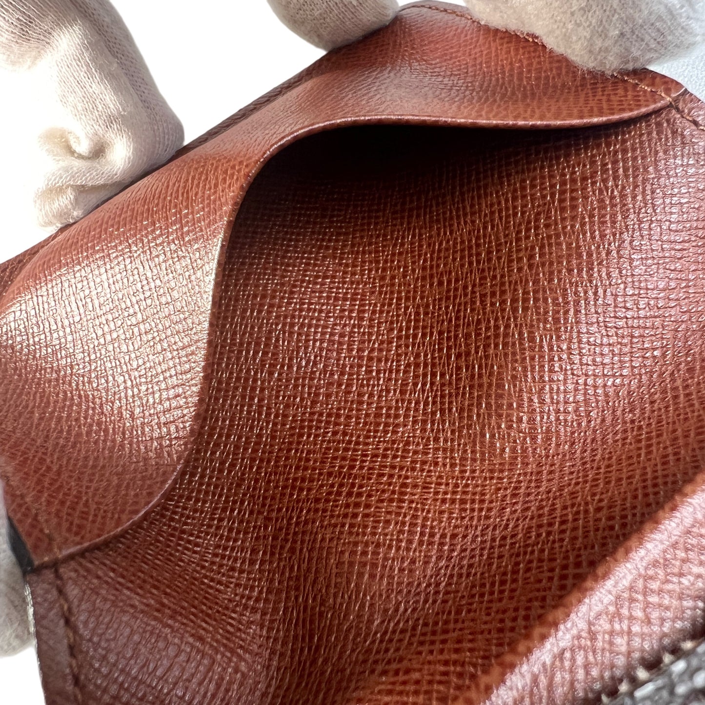 Louis Vuitton Brown Small goods A-15561