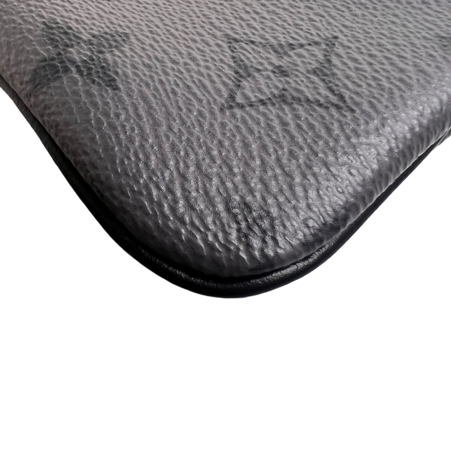 Louis Vuitton Gray Shoulder Bags A-15563