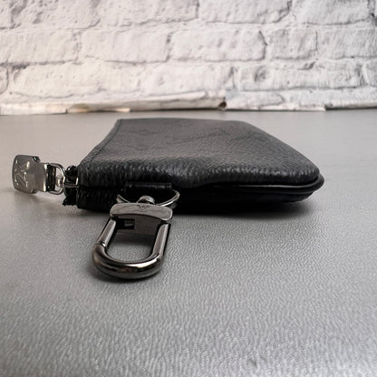 Louis Vuitton Gray Shoulder Bags A-15563