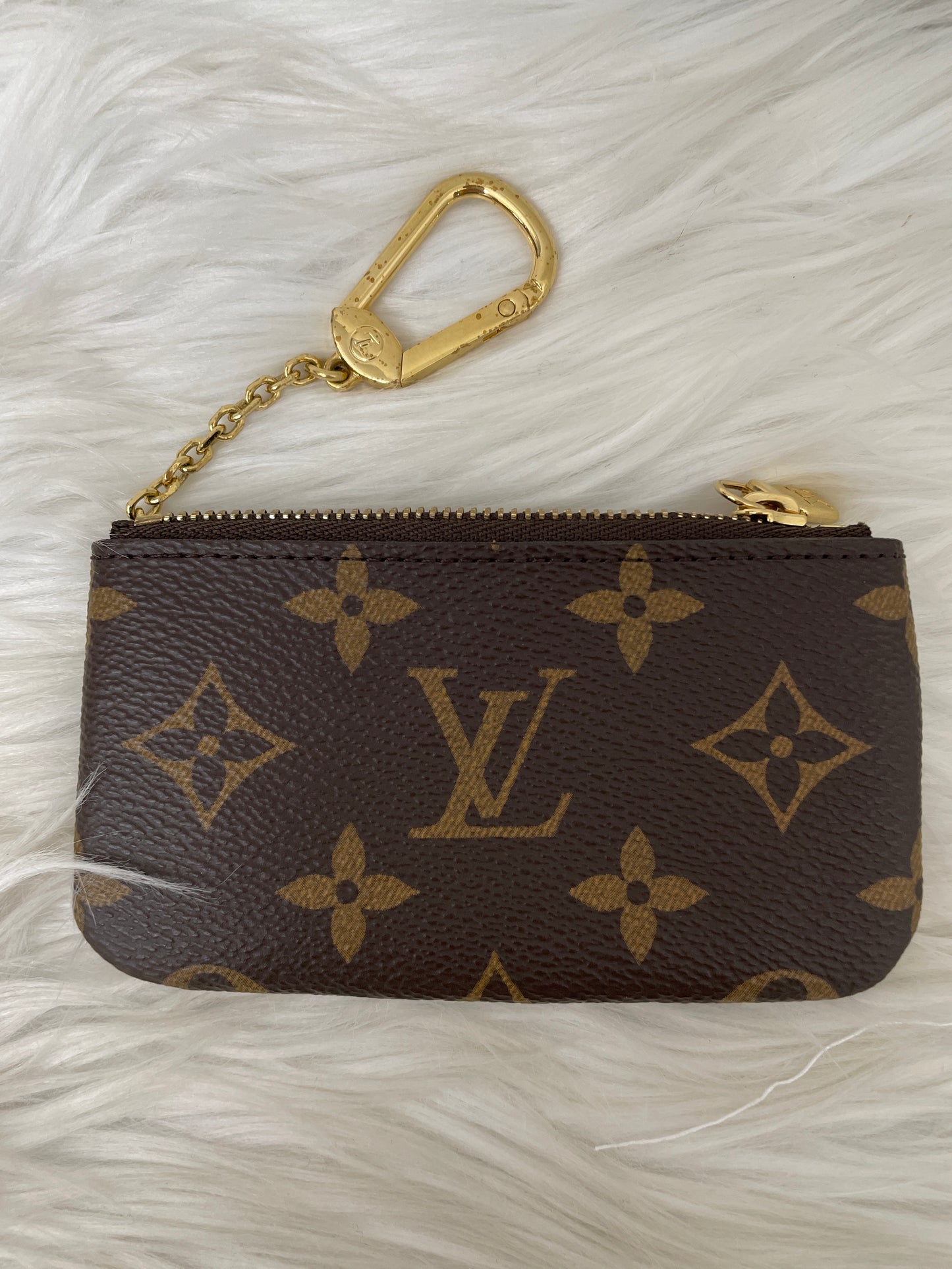 Louis Vuitton Black Pouches A-15564