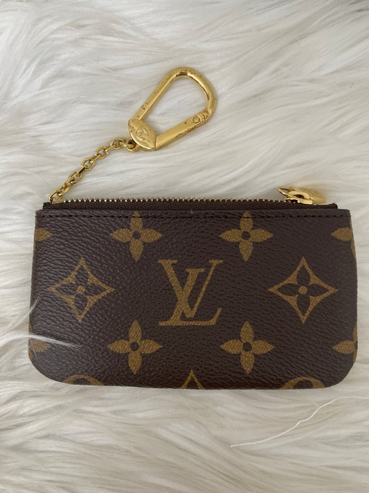 Louis Vuitton Black Pouches A-15564