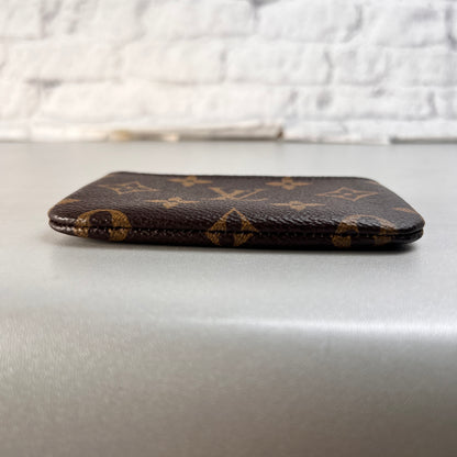 Louis Vuitton Black Pouches A-15564