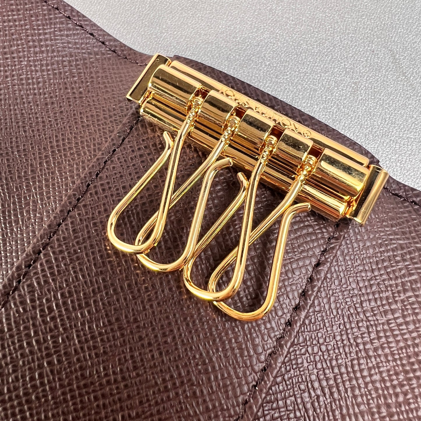 Louis Vuitton Brown Small goods A-15565