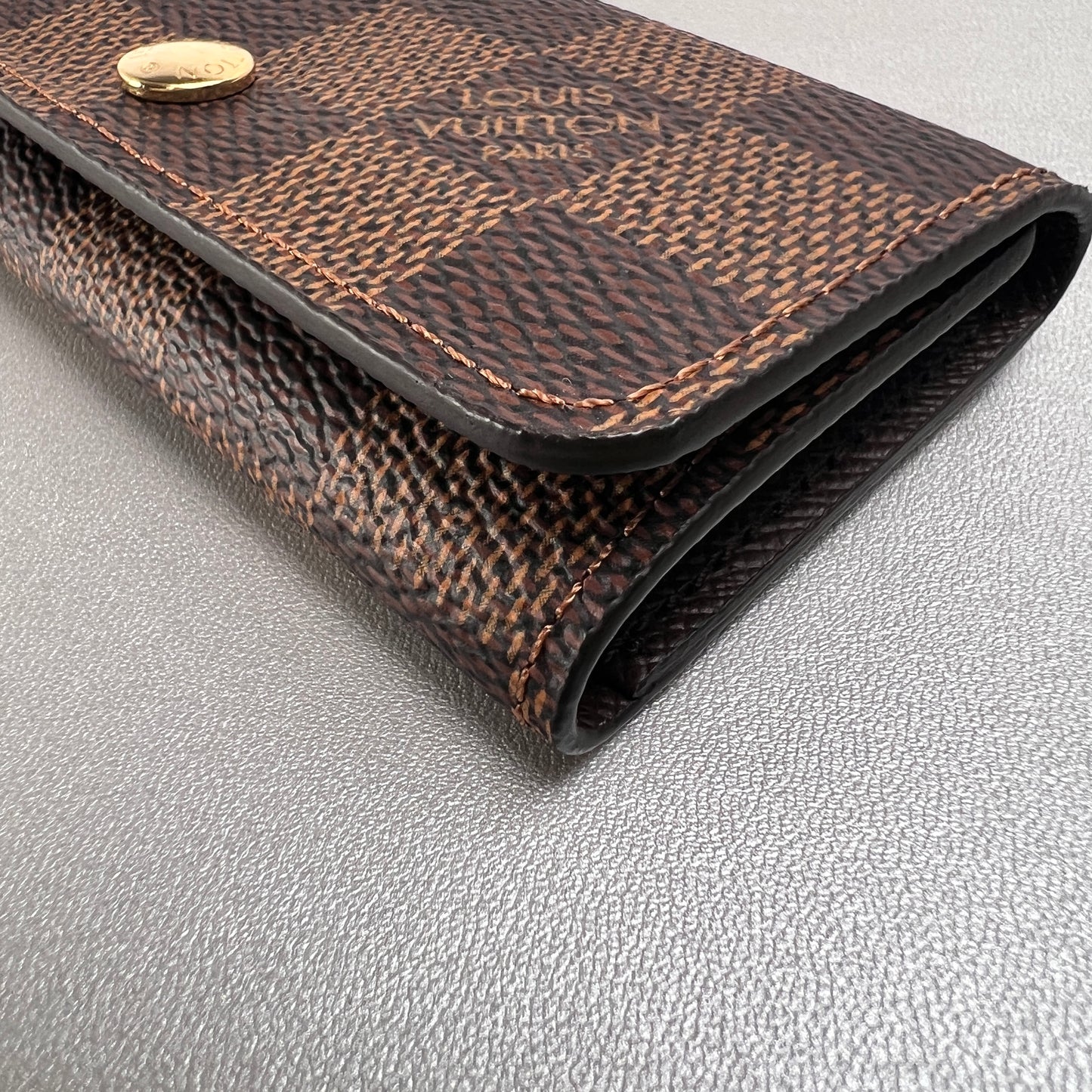 Louis Vuitton Brown Small goods A-15565