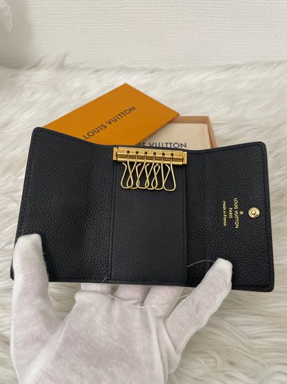 Louis Vuitton Black Small goods A-15566