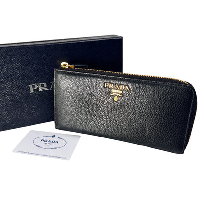 Prada Black Wallets A-15582
