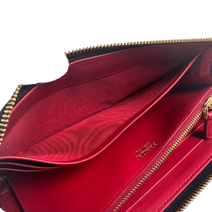 Prada Black Wallets A-15582