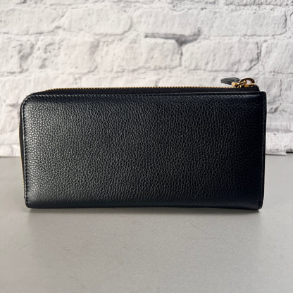 Prada Black Wallets A-15582