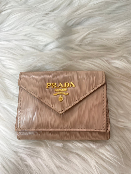 Prada Pink Wallets A-15583