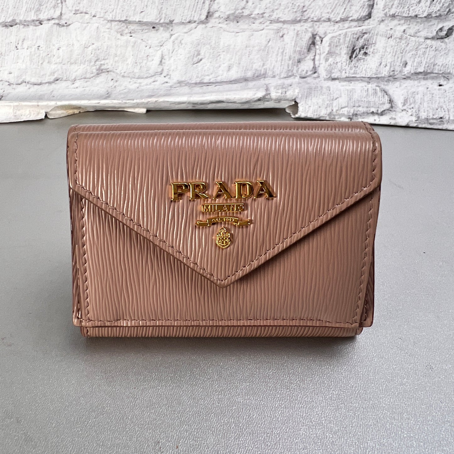 Prada Pink Wallets A-15583