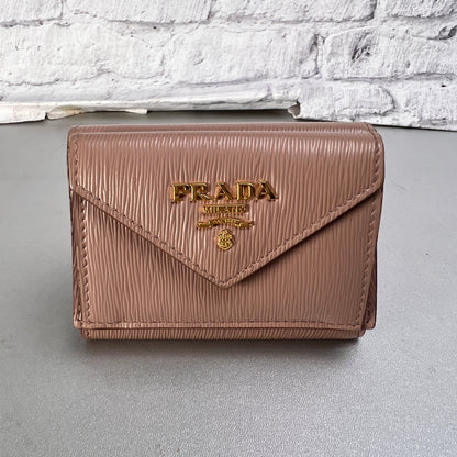 Prada Pink Wallets A-15583