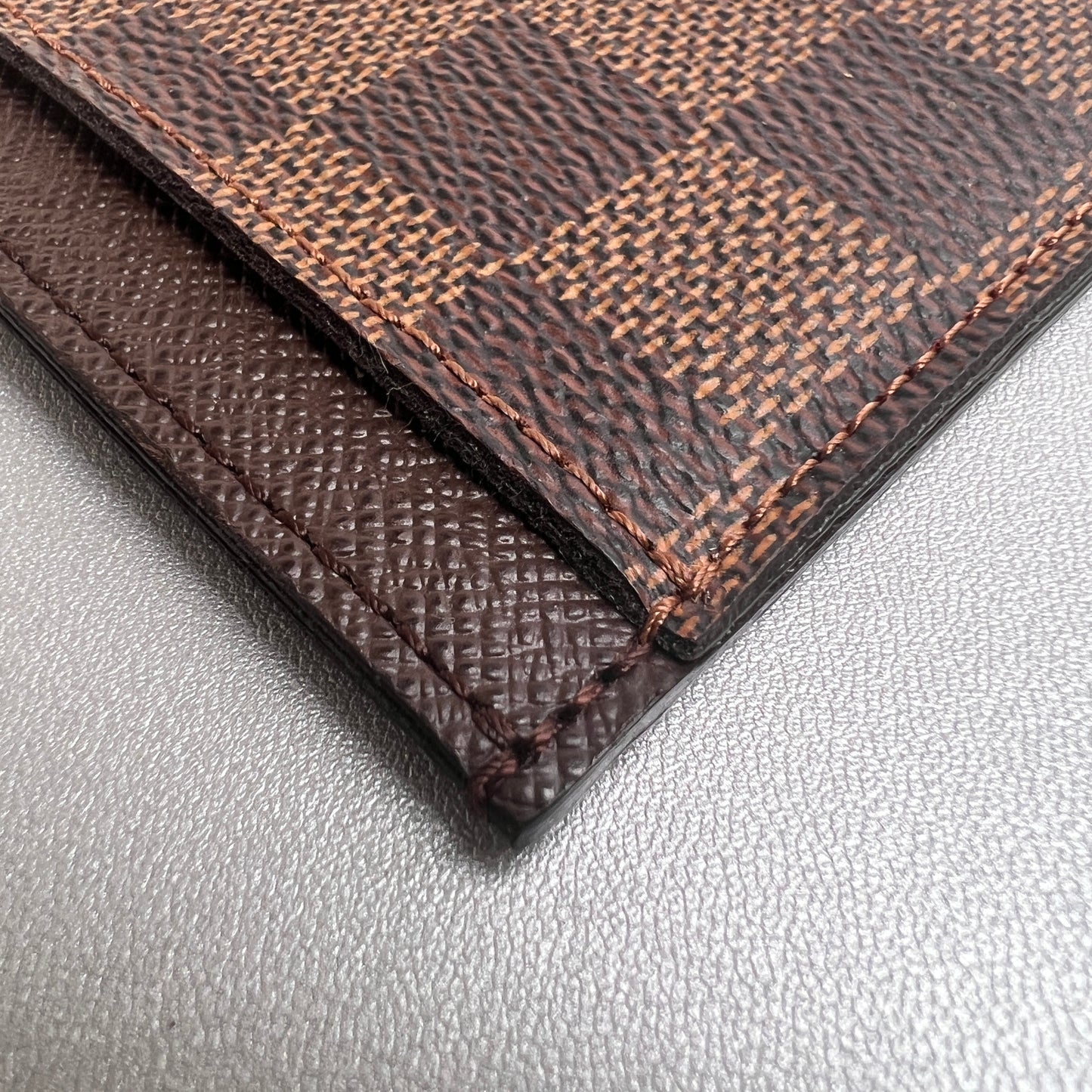 Louis Vuitton Brown Small goods A-15591