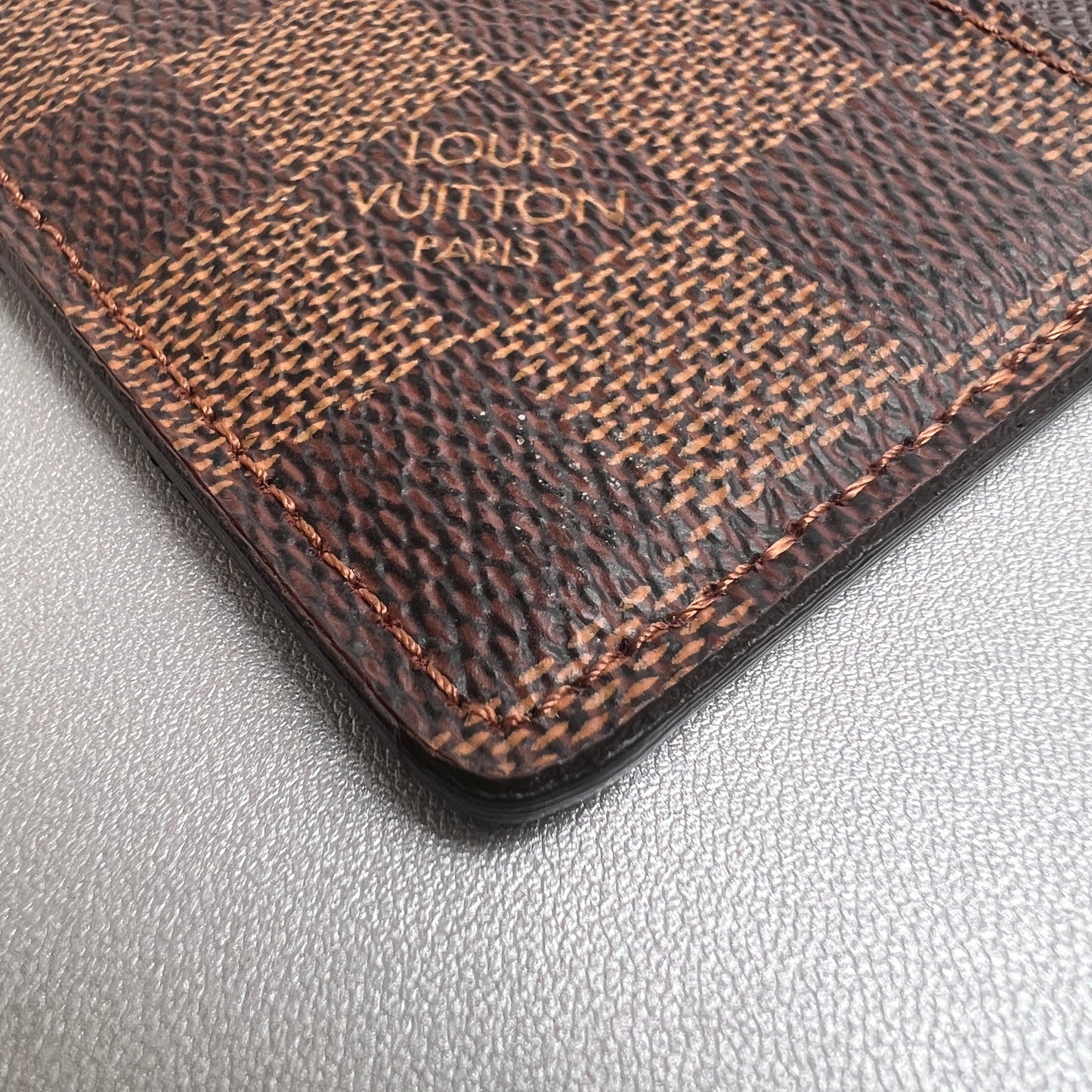 Louis Vuitton Brown Small goods A-15591