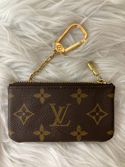 Louis Vuitton Brown Pouches A-15592