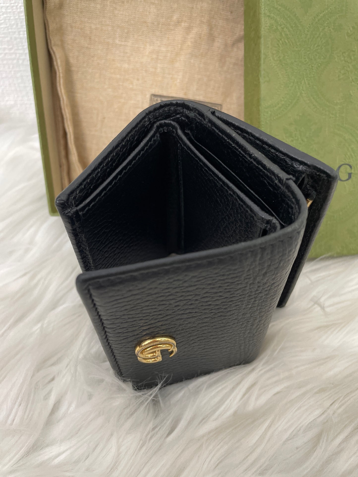 Gucci Black Wallets A-15595