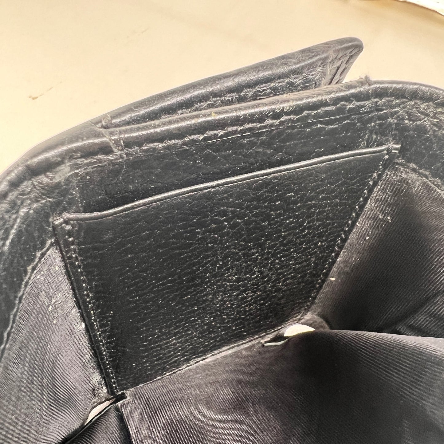 Gucci Black Wallets A-15595