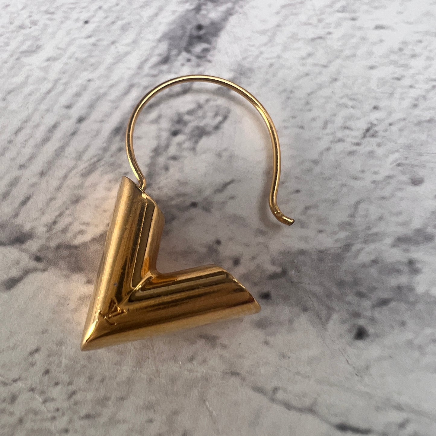 Louis Vuitton Gold Earrings A-15611