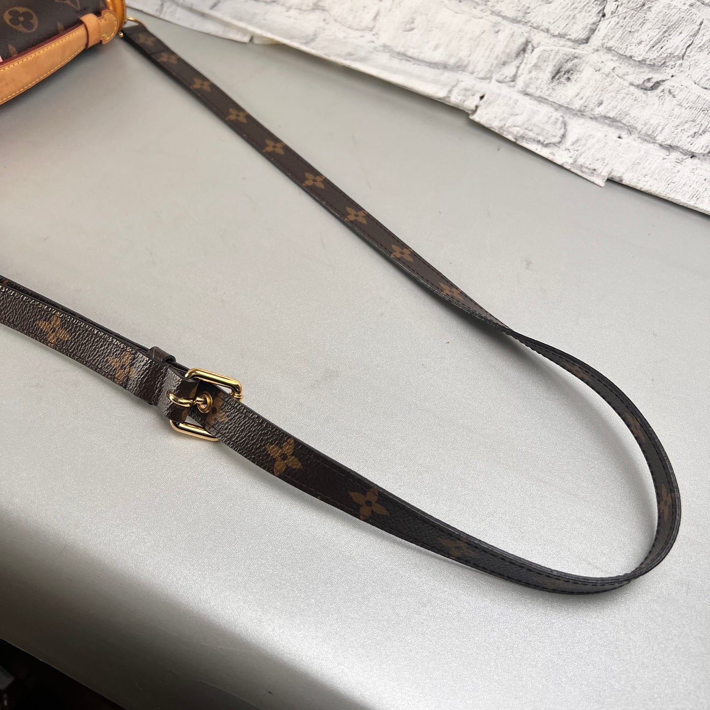 Louis Vuitton Brown Handle Bags A-15619