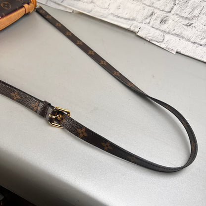 Louis Vuitton Brown Handle Bags A-15619