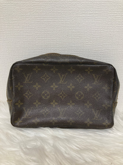 Louis Vuitton Brown Pouches A-15630