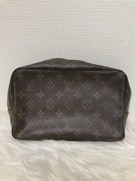 Louis Vuitton Brown Pouches A-15630