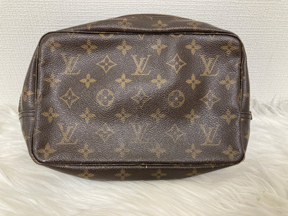 Louis Vuitton Brown Pouches A-15631