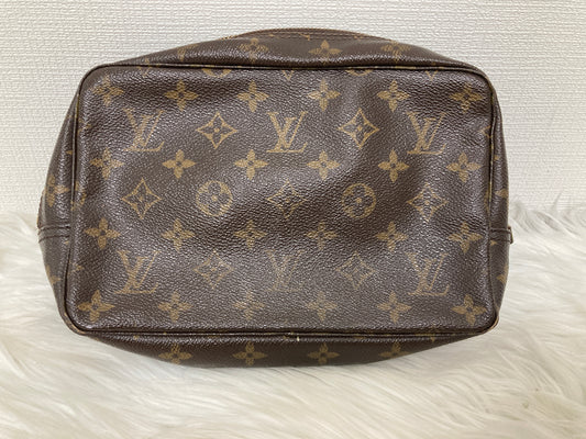Louis Vuitton Brown Pouches A-15631
