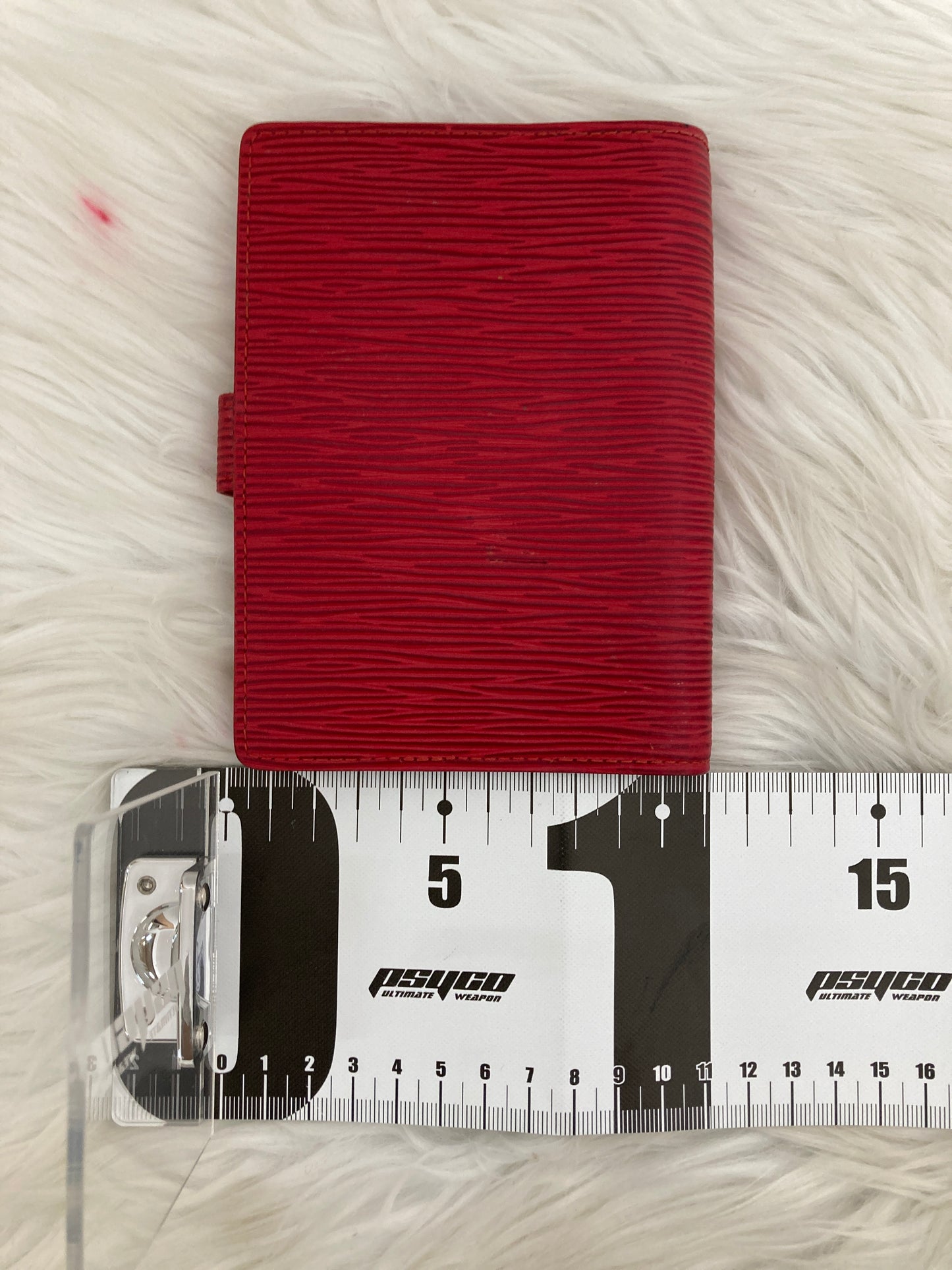 Louis Vuitton Red Small goods A-15632