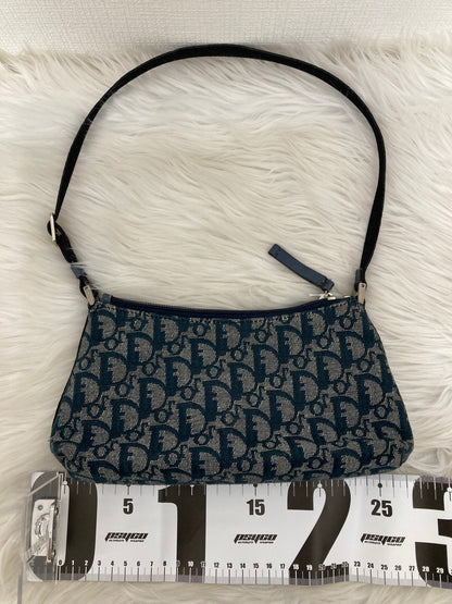 Dior Navy Shoulder Bags A-15640