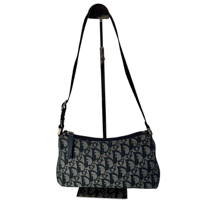 Dior Navy Shoulder Bags A-15640