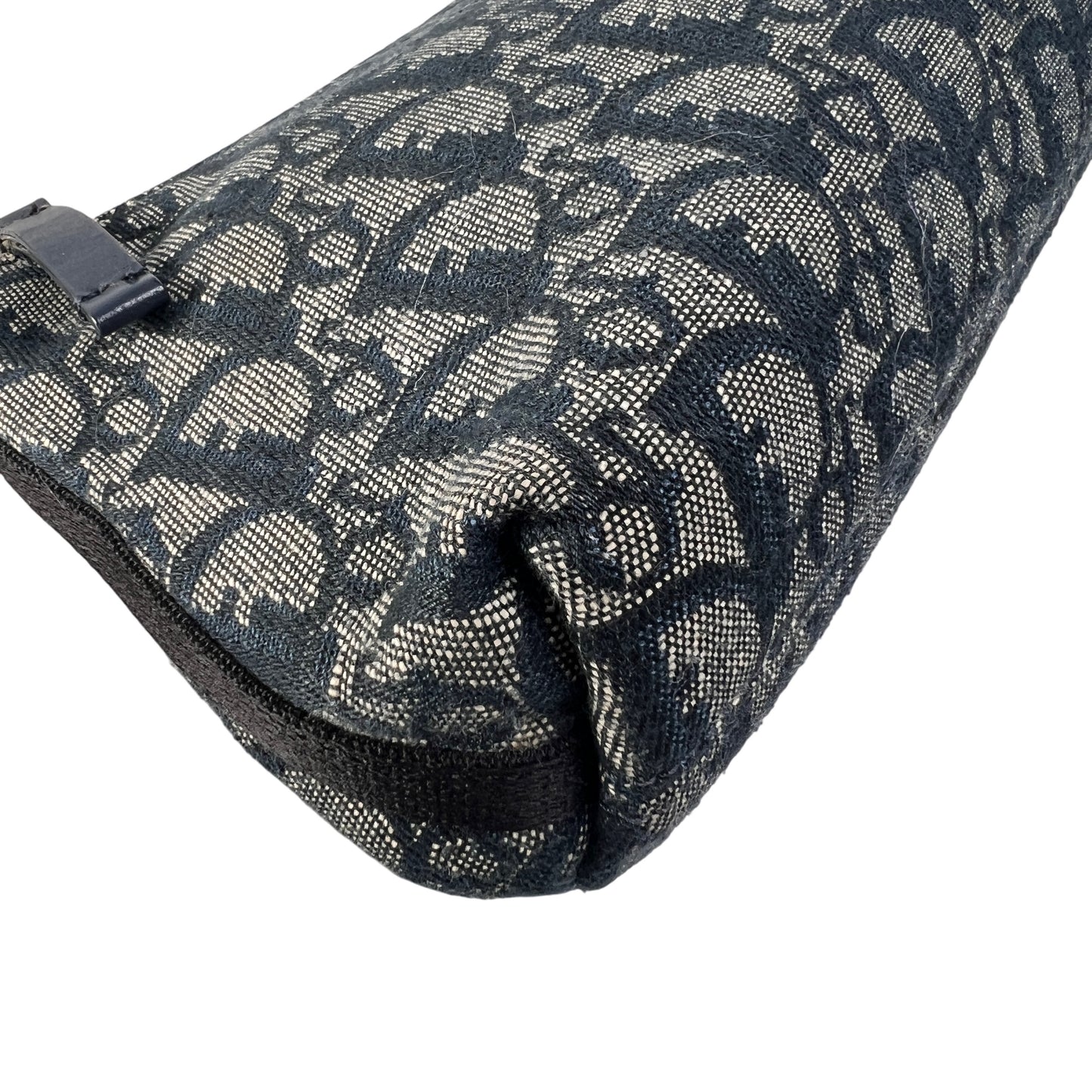 Dior Navy Shoulder Bags A-15640