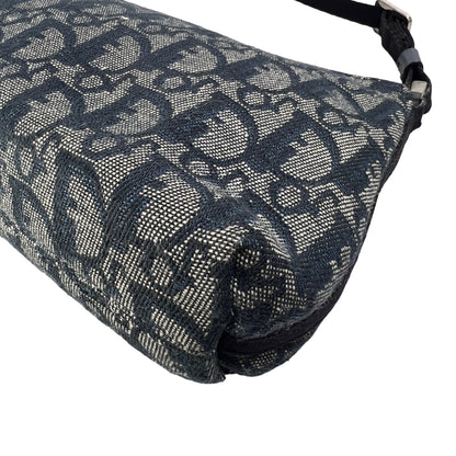 Dior Navy Shoulder Bags A-15640