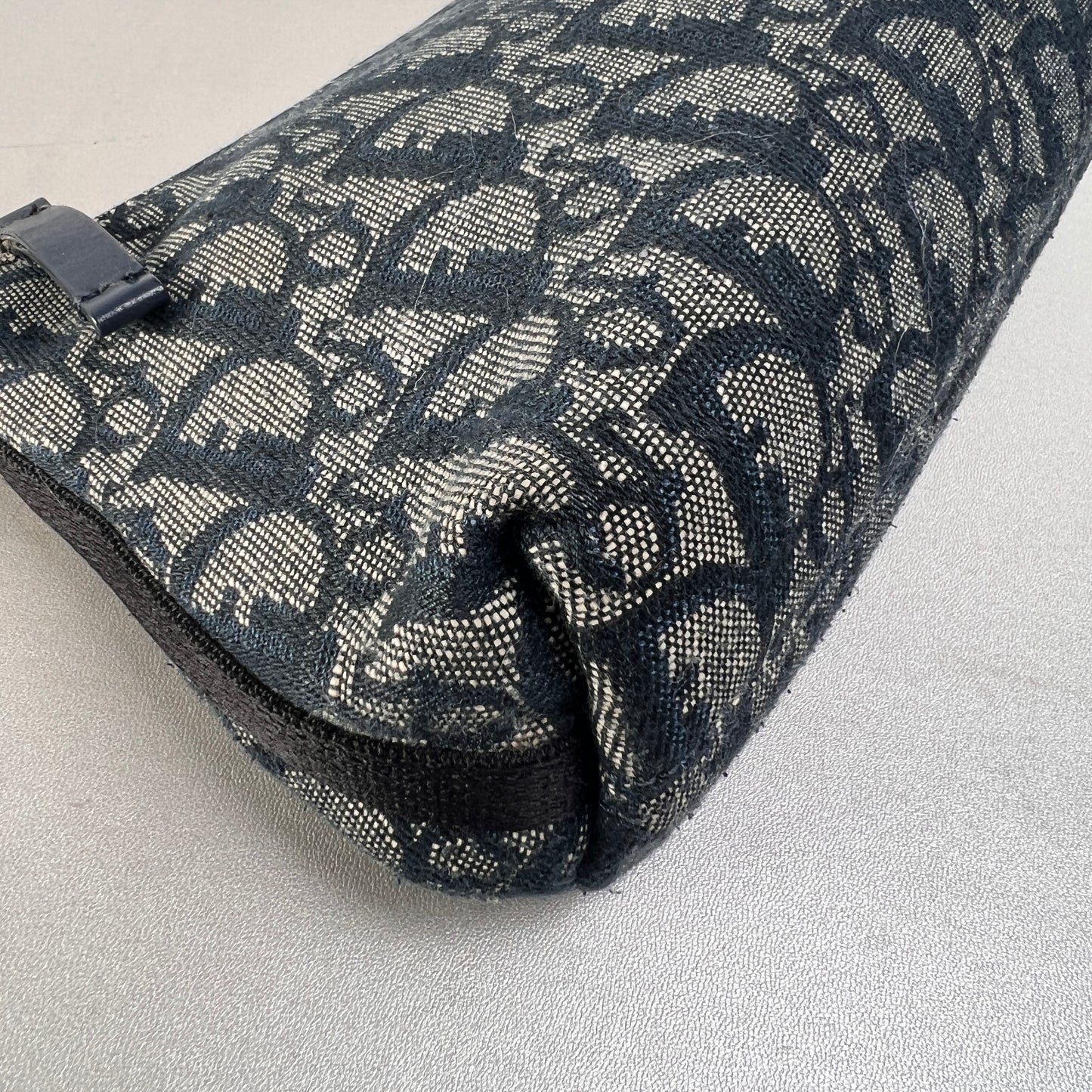 Dior Navy Shoulder Bags A-15640