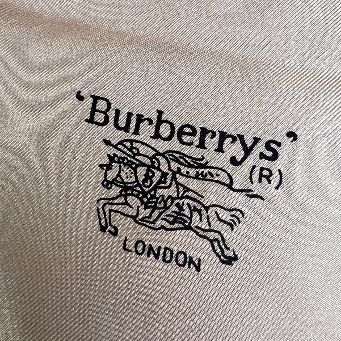 Burberry Beige Scarves A-15645