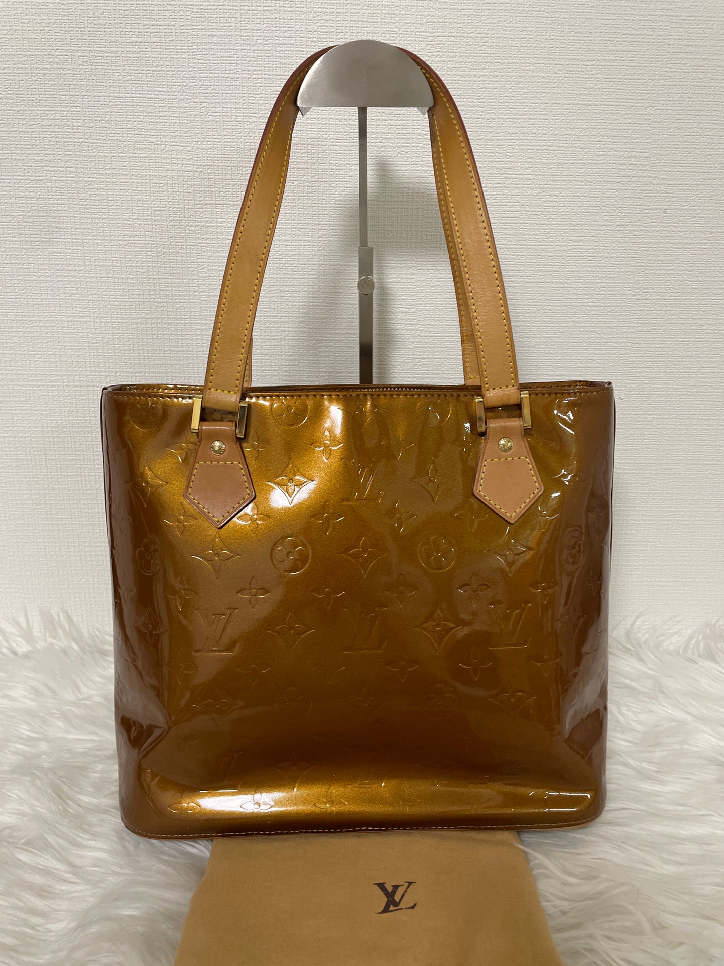 Louis Vuitton Brown Handle Bags A-15667
