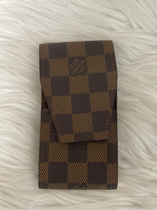 Louis Vuitton Brown Pouches A-15669