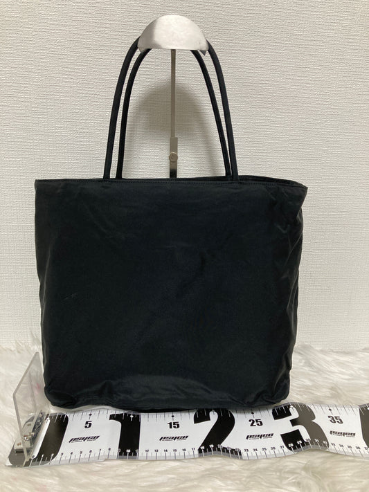 Prada Black Tote Bags A-15671