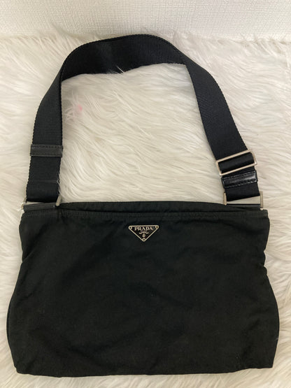 Prada Black Shoulder Bags A-15673