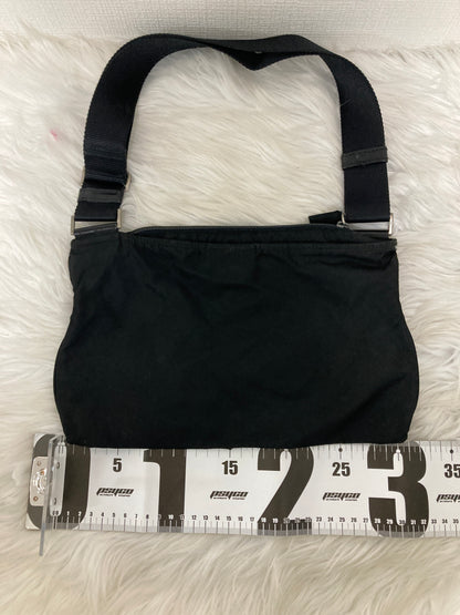 Prada Black Shoulder Bags A-15673