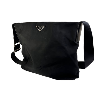 Prada Black Shoulder Bags A-15674